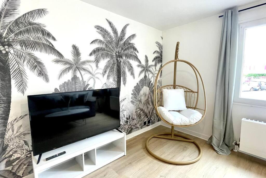 Appartamento L'Instant Present - Calme & Elegant Proche Gare Roanne Esterno foto